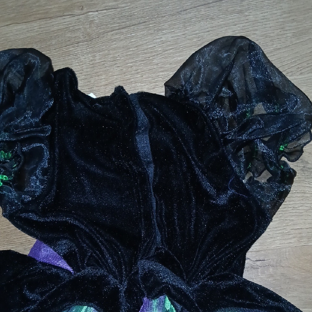 Enchanting Purple and Green Witch Costume for Kids - Picture 7 of 7
